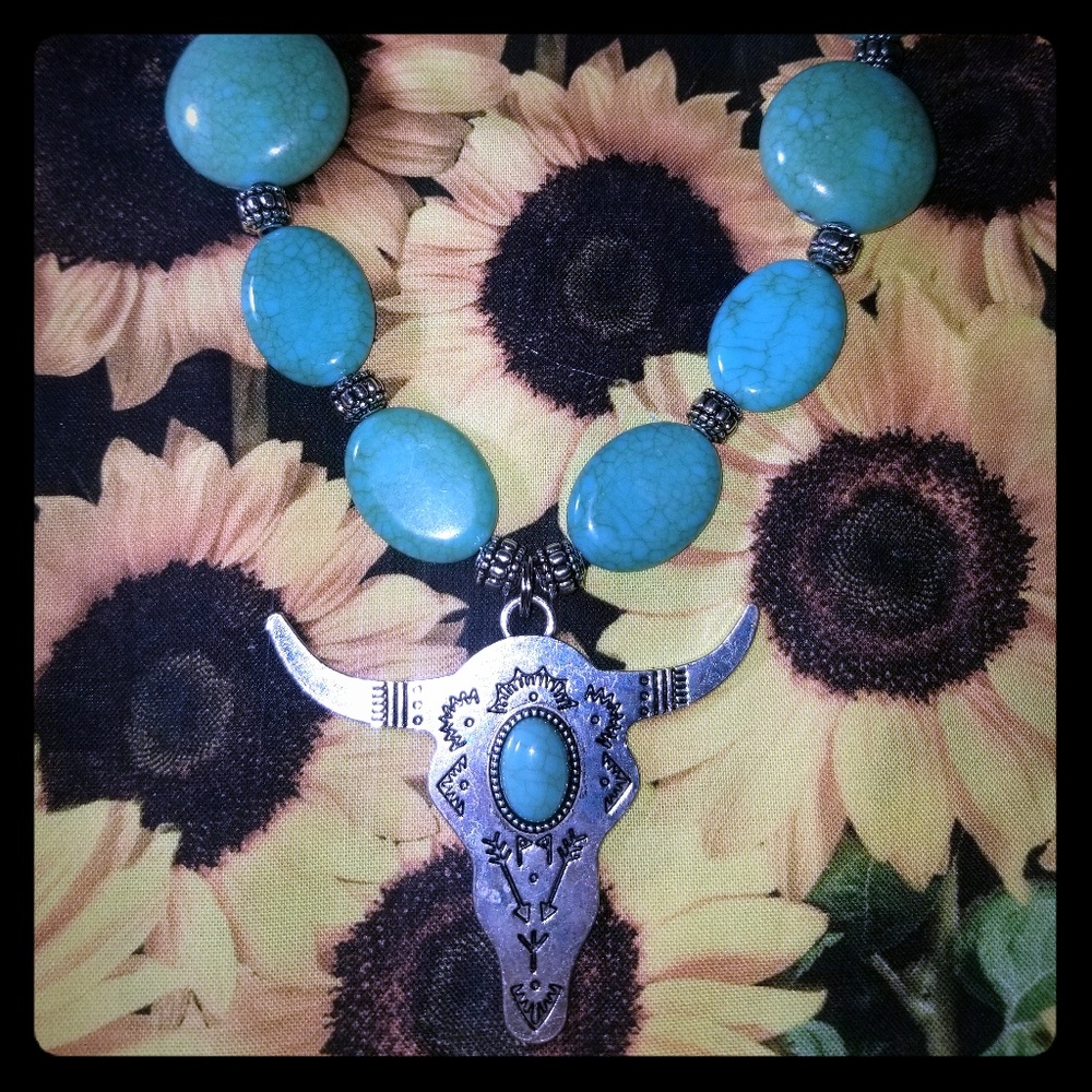 Faux Turquoise Necklace